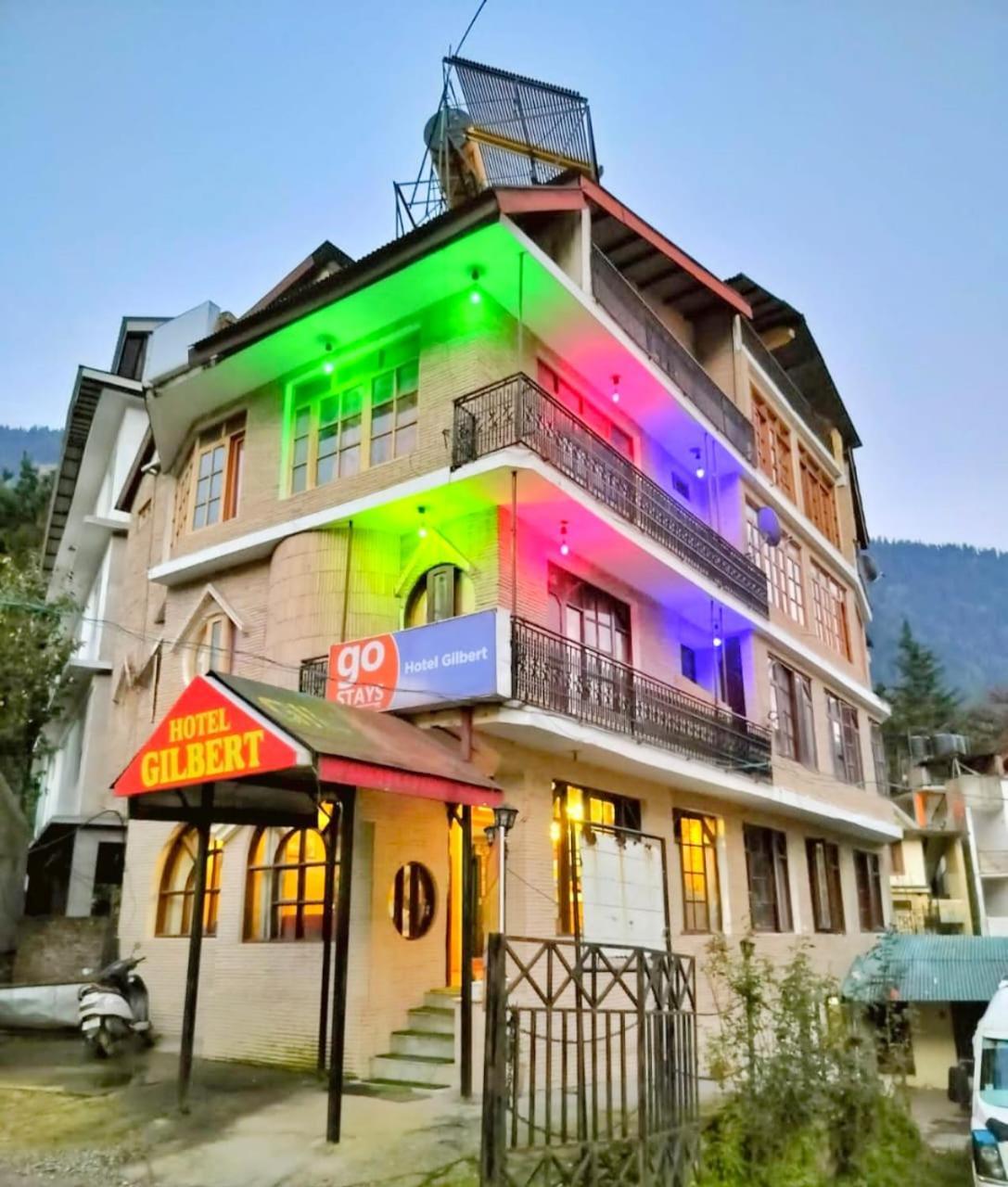 Hotel Gilbert Mountain View Manāli エクステリア 写真